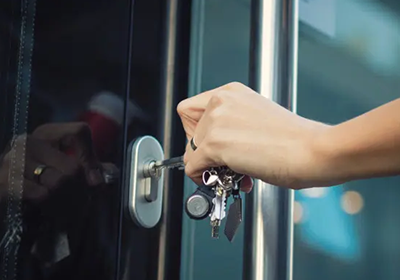 Locksmith for businesses Image